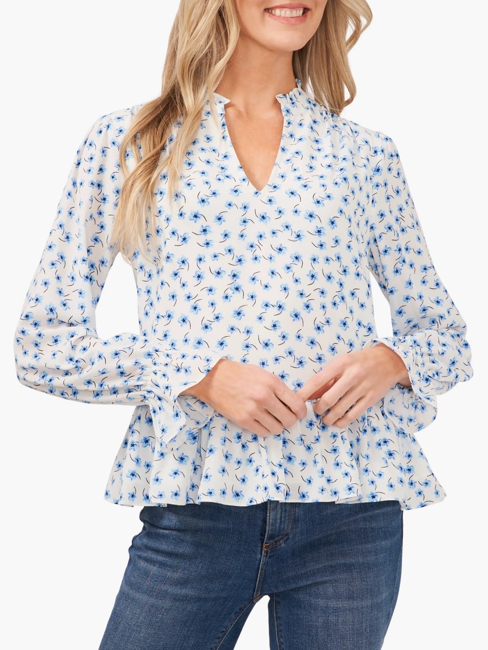 CeCe Brooke Ditsy Floral Long Sleeve Ruffle Boho Feminine Top Blue White 2X